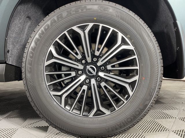 2025 Alpine Metallic Nissan Armada SL 4X4 SUV