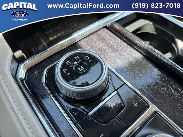 Used 2023 White Ford Platinum image 31
