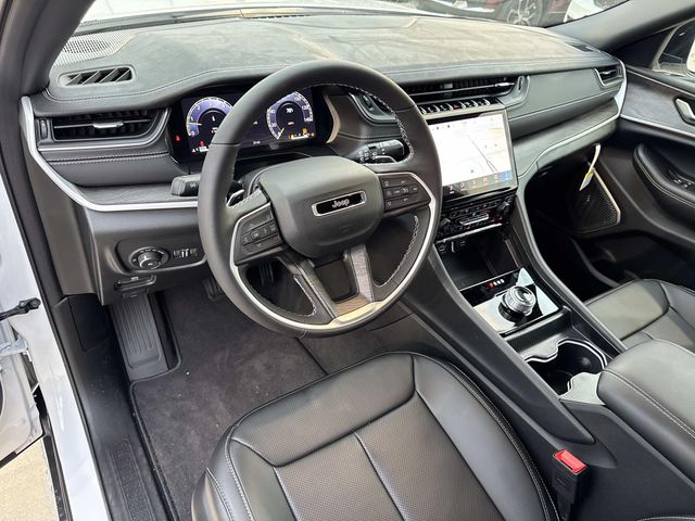 New 2025 White Jeep Limited image 12