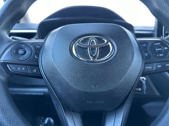 2022 Toyota Corolla LE 21