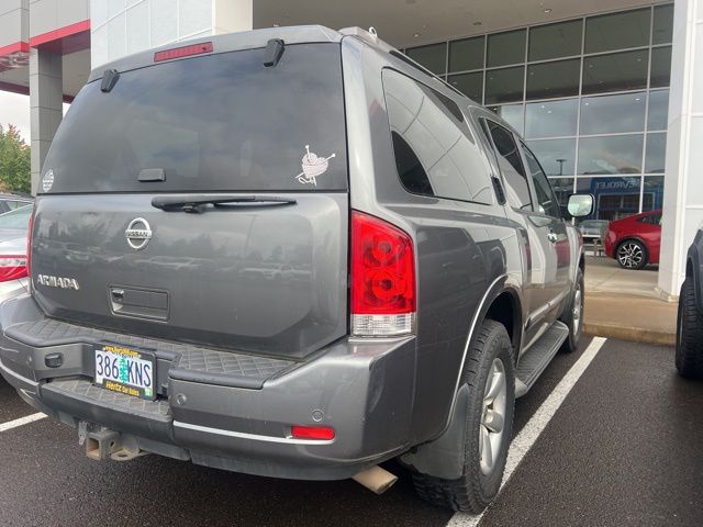 2015 Nissan Armada SV 6