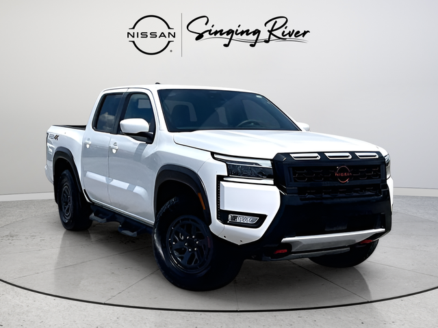 Glacier White 2025 Nissan Frontier Pickup Truck Four-Wheel Drive 9-Speed Automatic Overdrive