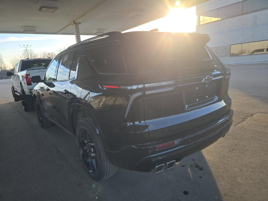 2025 Chevrolet Traverse AWD RS