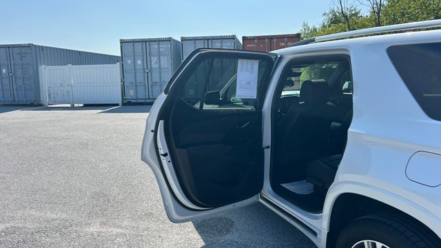 Used 2023 Chevrolet Traverse SUV