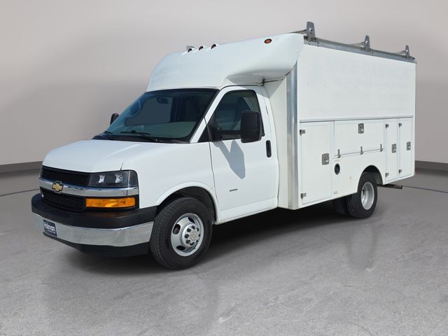 2020 Chevrolet Express Chassis 3500 139 Cutaway RWD