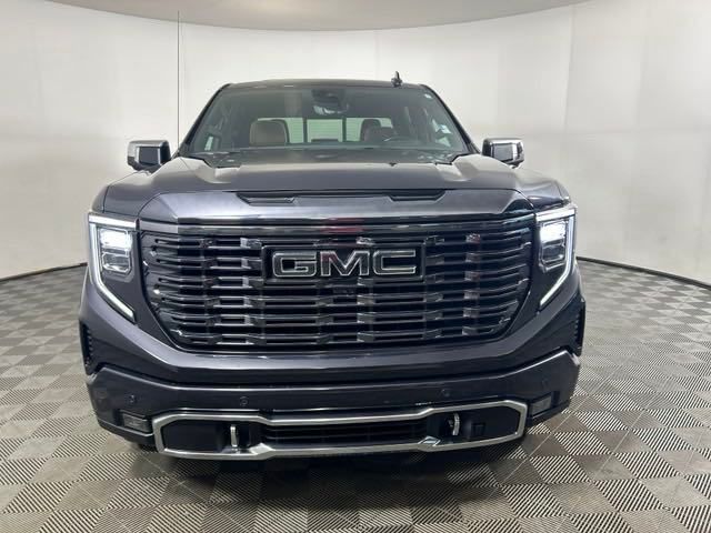 2022 GMC Sierra 1500 Denali Ultimate 9