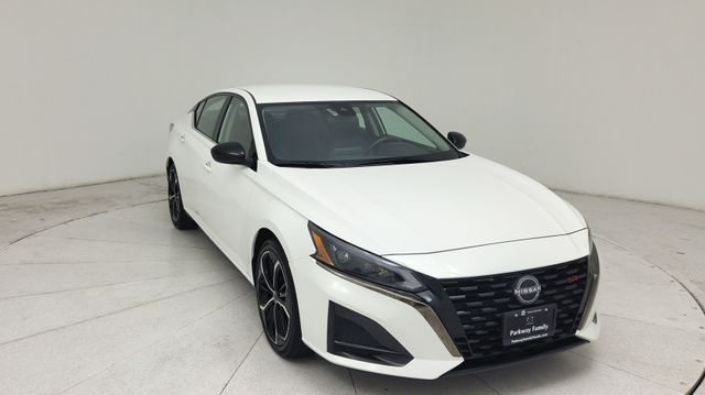 2024 Nissan Altima 2.5 SR - 7