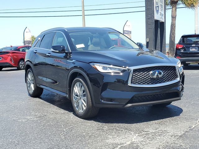 2023 INFINITI QX50 LUXE 3