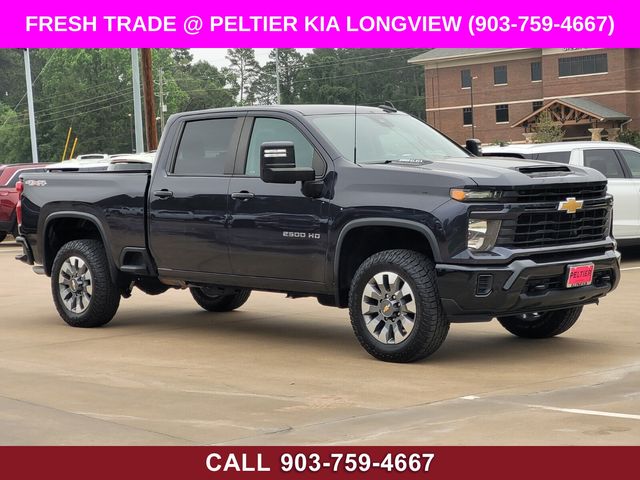 2024 Chevrolet Silverado 2500HD Custom Crew Cab 4WD