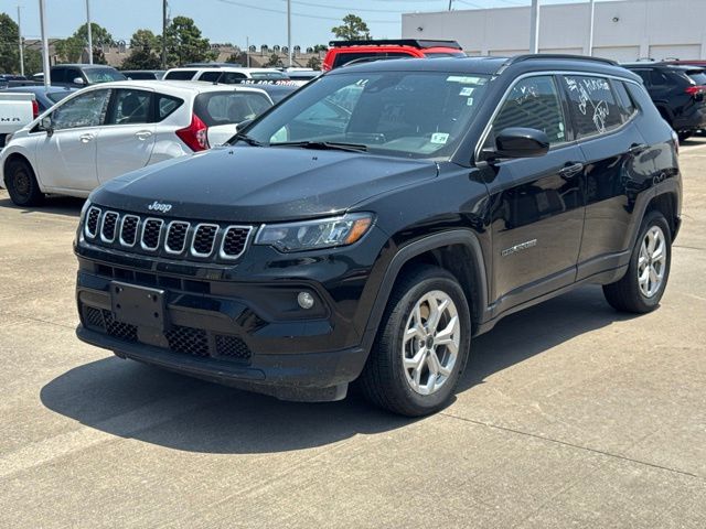 2025 Jeep Compass Latitude Black at Community Toyota