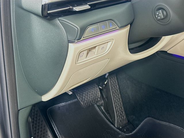 Thumbnail: 2026 Genesis GV80 - 10