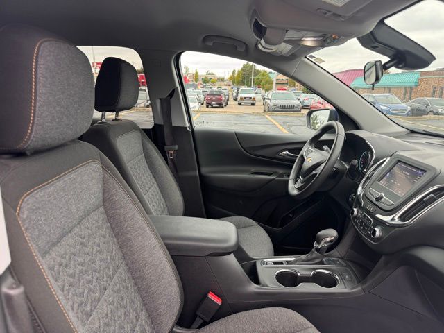 2022 Chevrolet Equinox LT 9