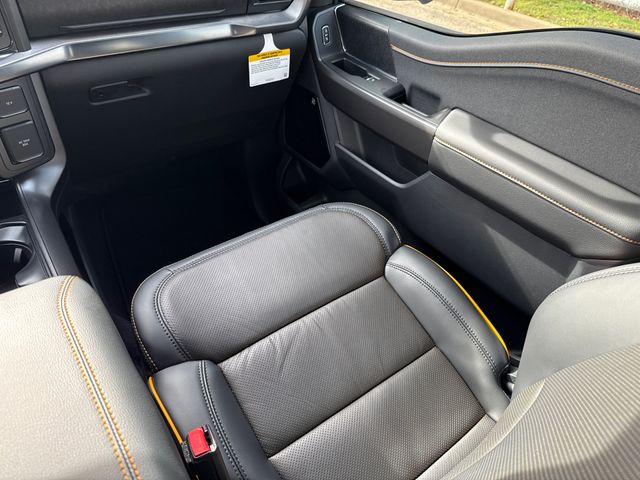 New 2025 White Ford Tremor image 16