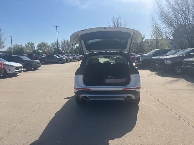 2026 White Metallic Lincoln Corsair Reserve AWD SUV