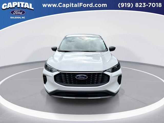 2023 Ford Escape Active photo 3
