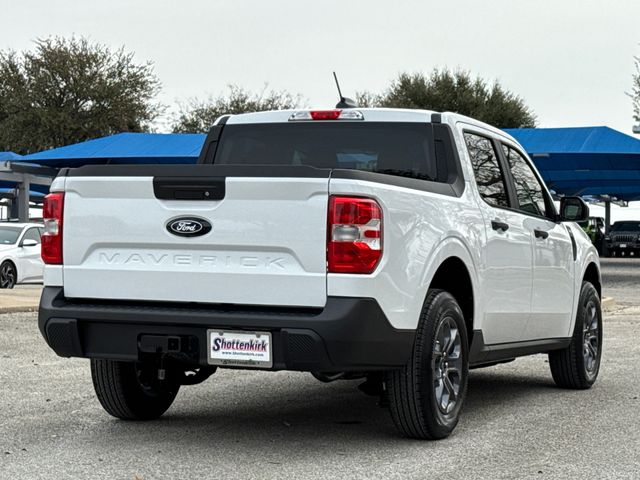 New 2026 White Ford XLT image 9