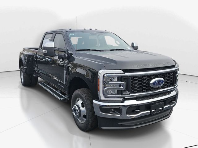 2026 Ford F-350 Super Duty Lariat Crew Cab LB DRW 4WD