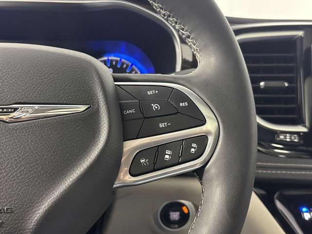 Used 2023 Chrysler Pacifica For Sale in Indianapolis, IN