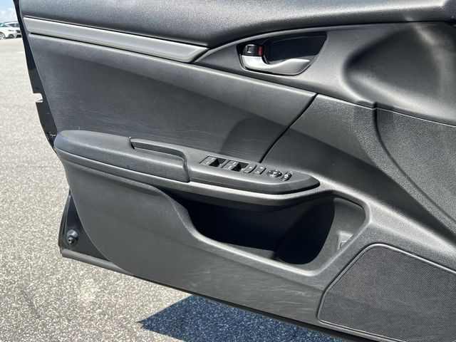 Used 2019  Honda Sport image 29