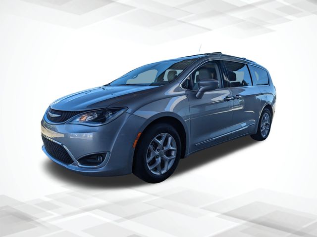 2019 Chrysler Pacifica Touring L Plus photo