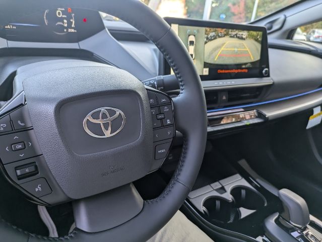 2024 Toyota Prius Limited 32