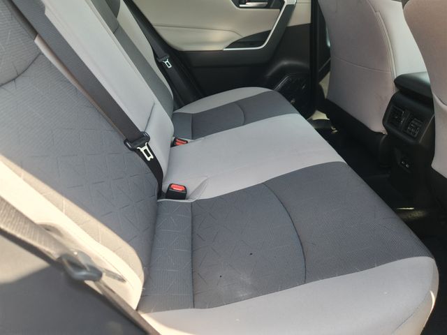 2023 Toyota RAV4 XLE Silver at Community Honda