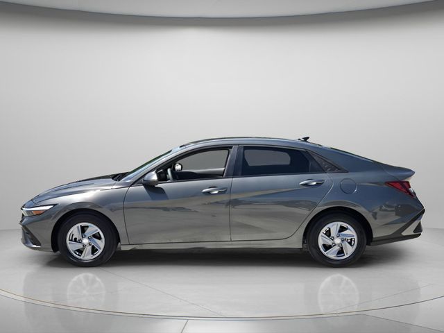 2026 Hyundai Elantra - $21,291