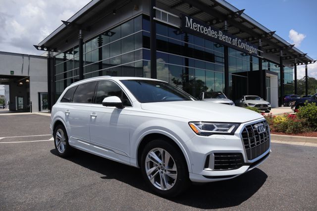 Glacier White Metallic 2021 Audi Q7 quattro Premium Plus 55 TFSI SUV / Crossover All-Wheel Drive 8-Speed Automatic