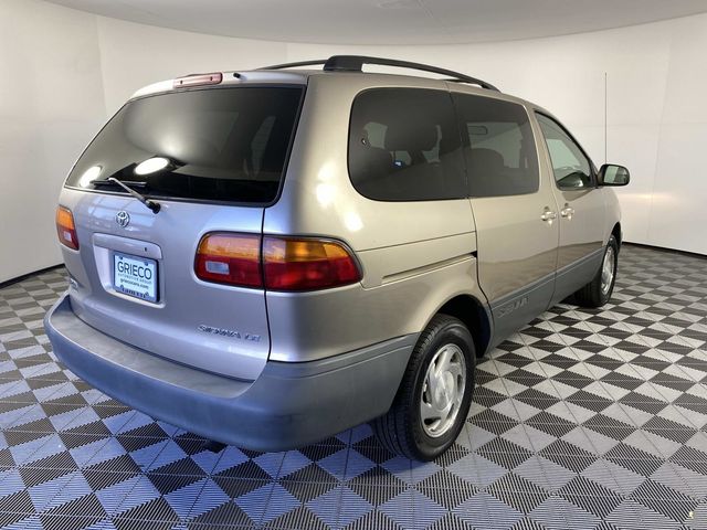 2000 Toyota Sienna Beige - Grieco Acura - Image 9