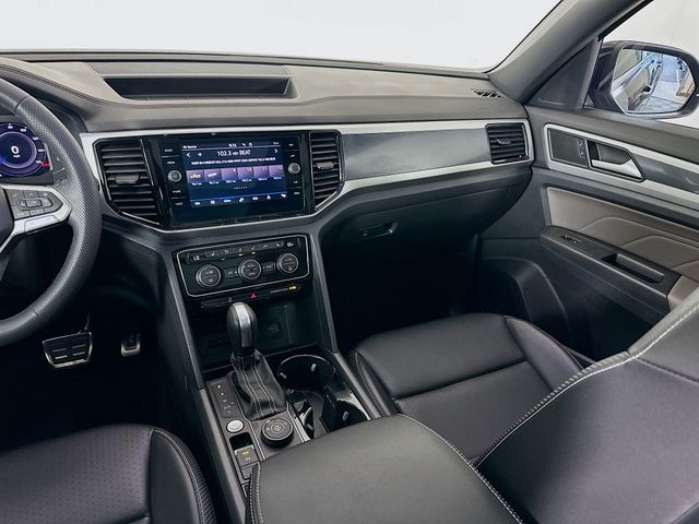 Thumbnail: 2022 Volkswagen Atlas - 23