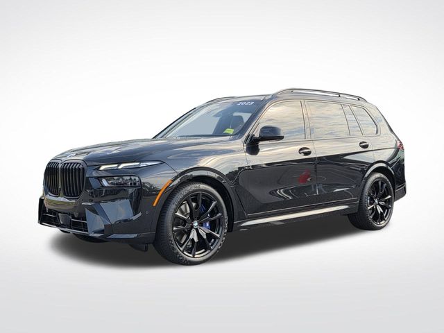  2023 BMW X7 xDrive40i AWD   