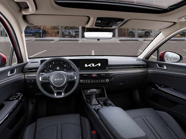 2025 Kia K5 EX - Photo 14