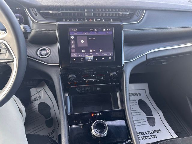 2023 Jeep Grand Cherokee Altitude 4x4