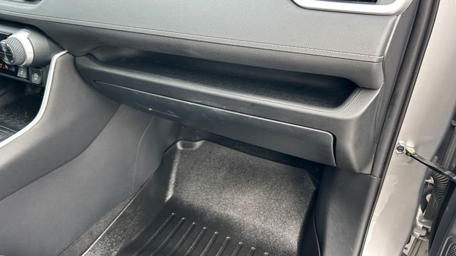 Used 2021 Toyota RAV4 SUV