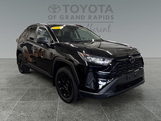 Midnight Black Metallic 2021 Toyota RAV4 LE AWD SUV / Crossover All-Wheel Drive 8-Speed Automatic