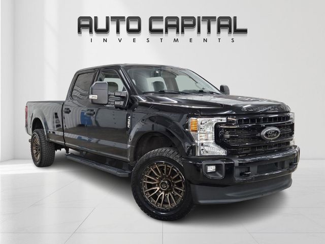 2022 Ford F-350 XLT 4x4 Crew Cab 6-1/2' Box SRW's photo
