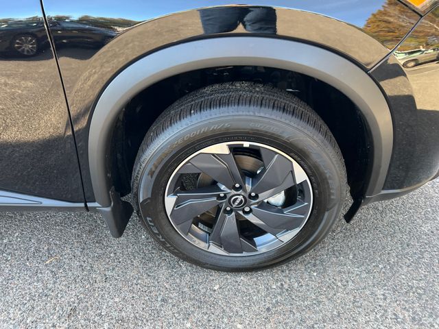 2025 Super Black Nissan Rogue SV FWD SUV