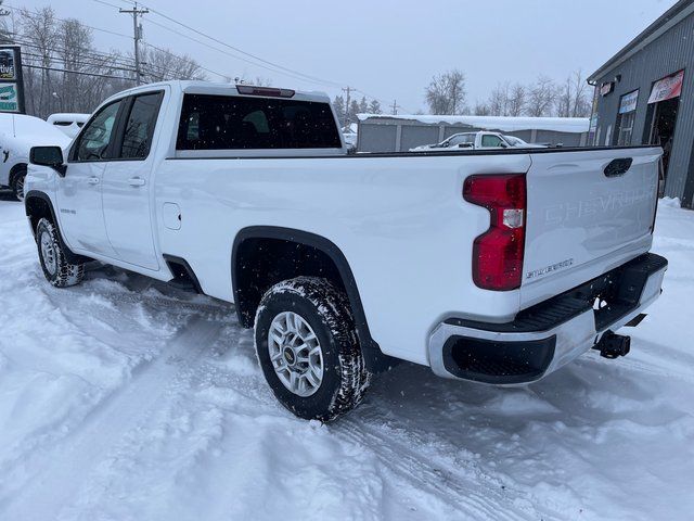 2021 Chevrolet Silverado 2500HD LT - Summit White exterior view 5