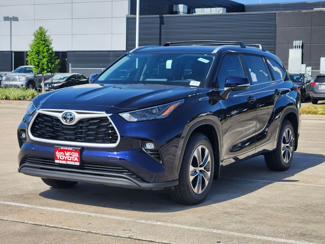 2026 Toyota Highlander Hybrid XLE  at Don McGill Toyota