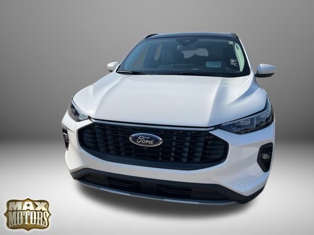 2024 Ford Escape Platinum 2