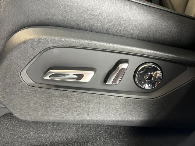 2026 Acura MDX Base - Solar Silver Metallic exterior view 16