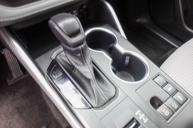 used 2023 Toyota Highlander car, priced at $32,900