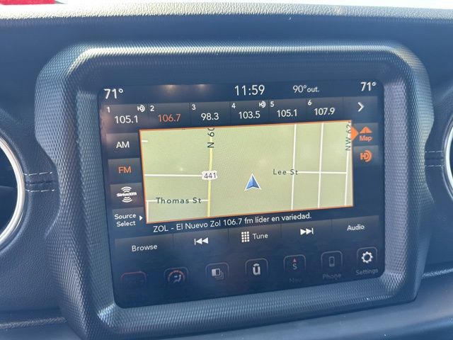 View vehicle photo 4