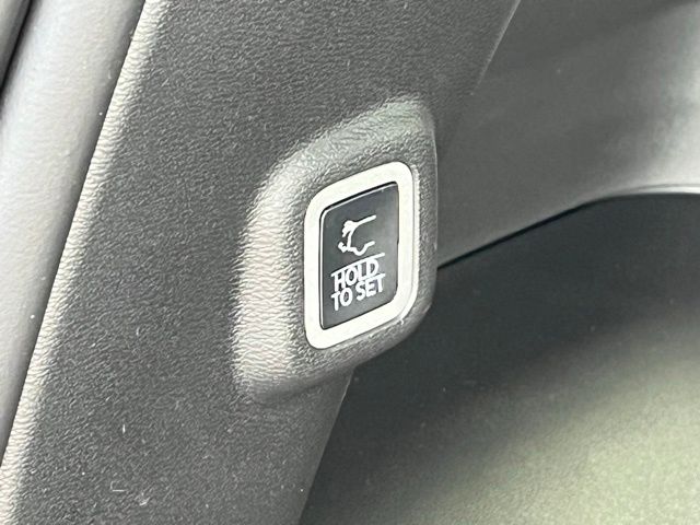 New 2026 Jeep Cherokee Limited For Sale in Highland, IN