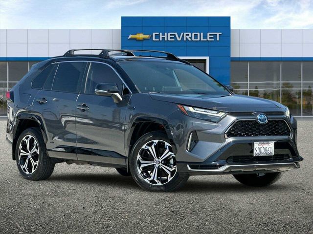 2022 Toyota RAV4 Prime XSE 2