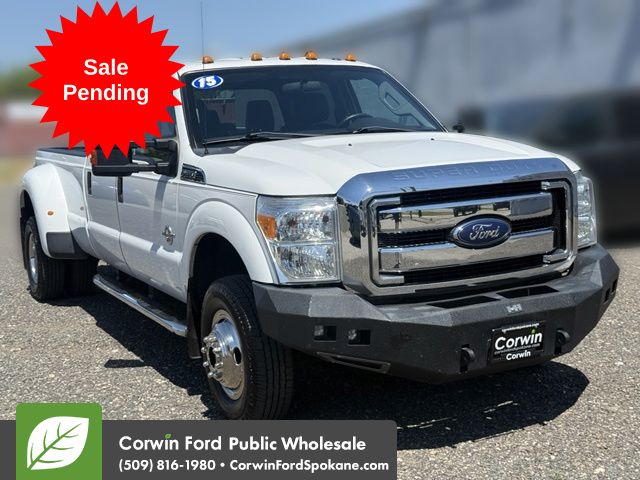 Oxford White 2015 Ford F-350 Super Duty Pickup Truck Four-Wheel Drive 6-Speed Automatic