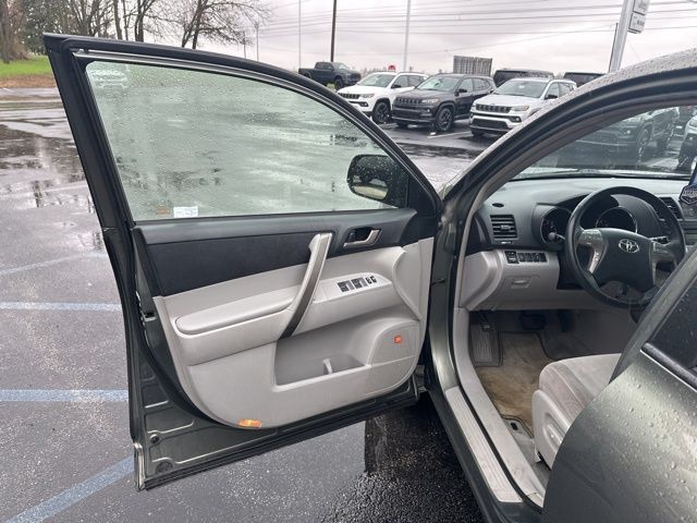 Used 2008 Toyota Highlander Sport 4D Sport Utility