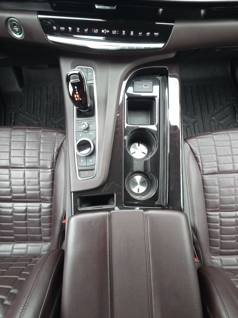 2021 Cadillac Escalade Premium Luxury Platinum:44868A