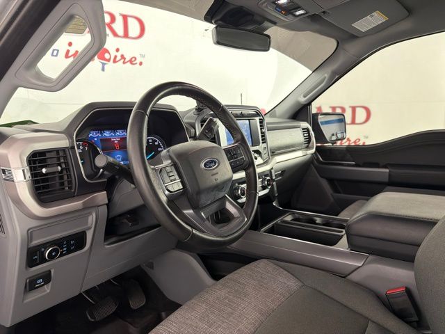 2023 Iconic Silver Metallic Ford F-150 XLT 4X4 Truck