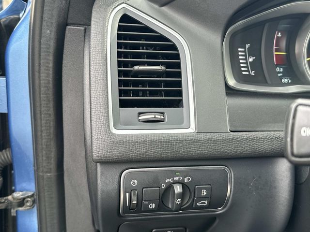 2015 Volvo XC60 T6 - Photo 29